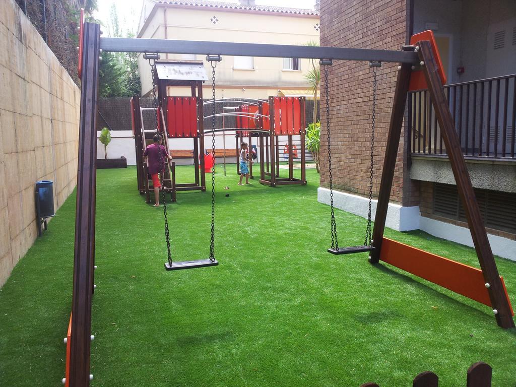 Aparthotel Las Mariposas Lloret de Mar Ngoại thất bức ảnh
