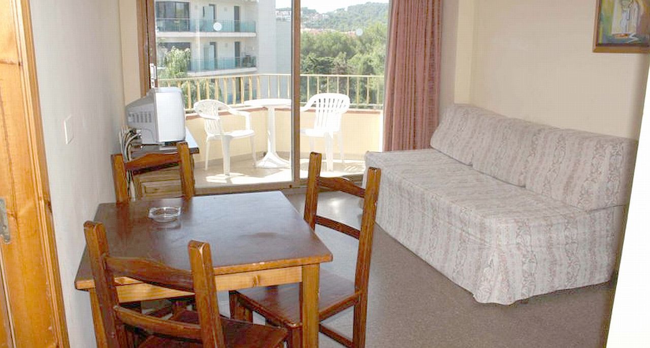 Aparthotel Las Mariposas Lloret de Mar Ngoại thất bức ảnh