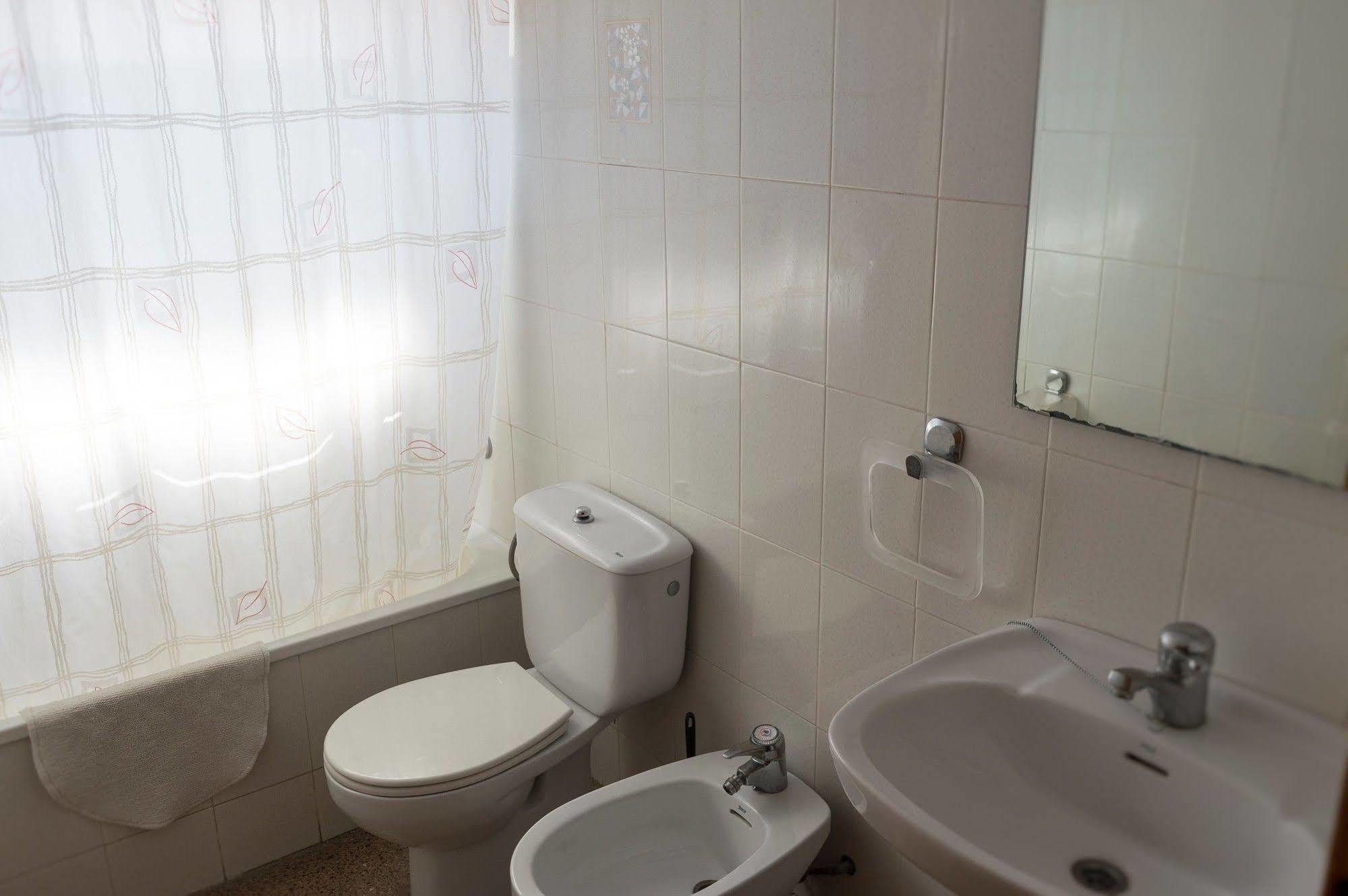 Aparthotel Las Mariposas Lloret de Mar Ngoại thất bức ảnh