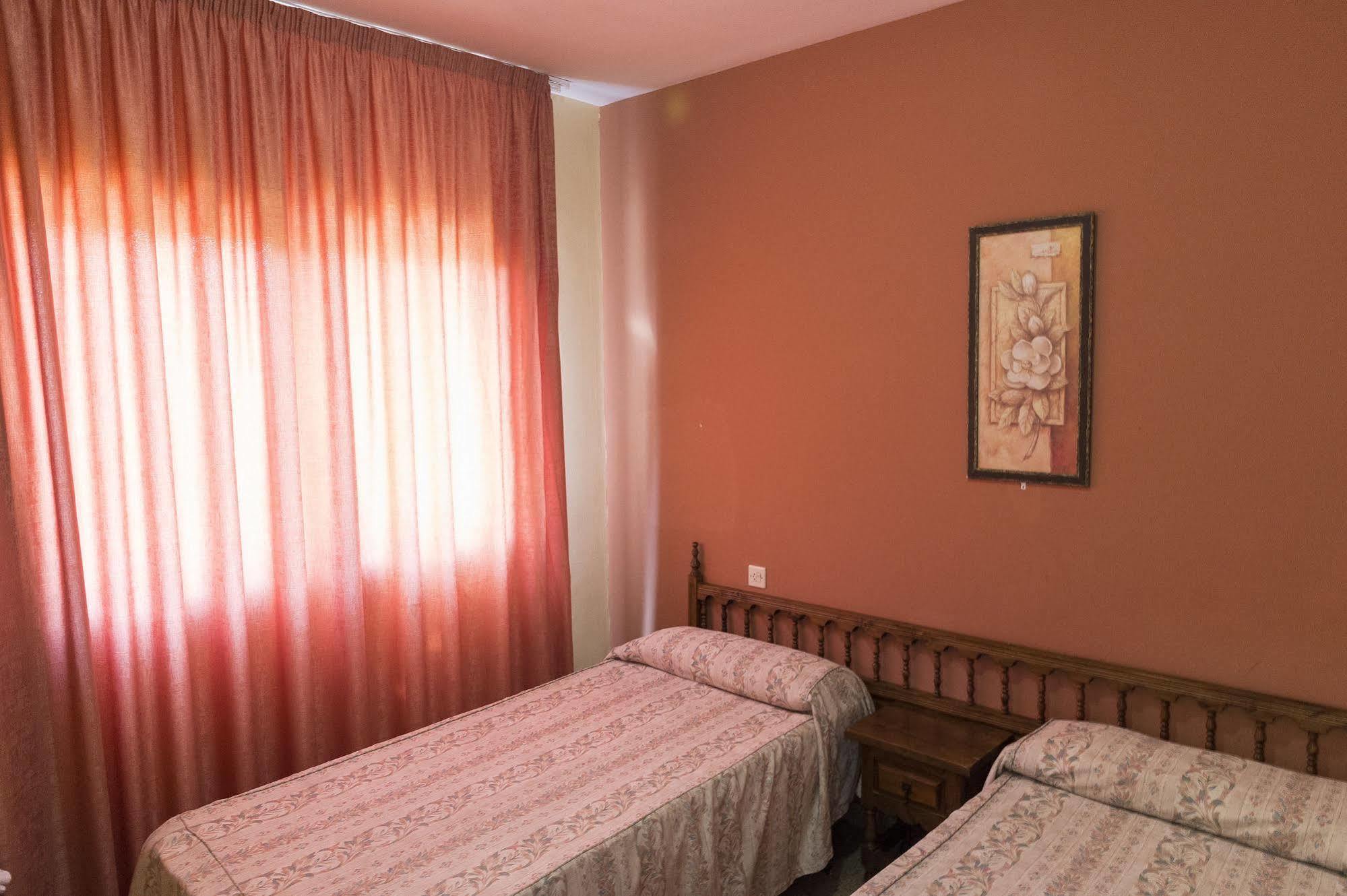 Aparthotel Las Mariposas Lloret de Mar Ngoại thất bức ảnh