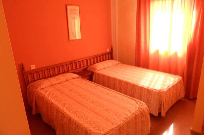 Aparthotel Las Mariposas Lloret de Mar Ngoại thất bức ảnh